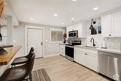 425 E 400 N, Bountiful, UT 84010 - Photo 27