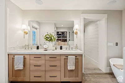425 E 400 N, Bountiful, UT 84010 - Photo 15