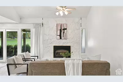 59 White Barn Dr, Pleasant View, UT 84414 - Photo 9