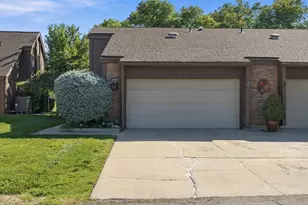 59 White Barn Dr, Pleasant View, UT 84414 - Photo 5