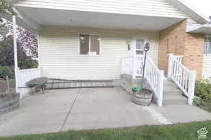 1254 N Main St, Centerville, UT 84014 - Photo 25