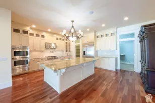 2807 E Saint Marys Way S, Salt Lake City, UT 84108 - Photo 9