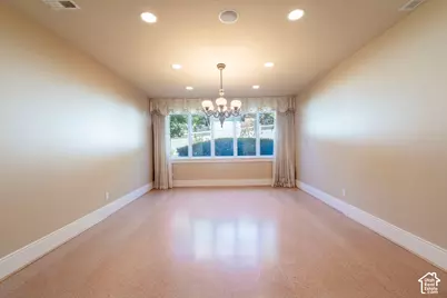 2807 E Saint Marys Way S, Salt Lake City, UT 84108 - Photo 33
