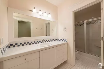 2807 E Saint Marys Way S, Salt Lake City, UT 84108 - Photo 39