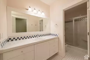 2807 E Saint Marys Way S, Salt Lake City, UT 84108 - Photo 39