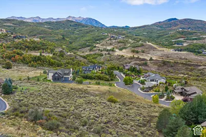 6481 Summit Cv #37, Huntsville, UT 84317 - Photo 15