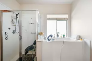 248 E Gold Leaf Circle, Draper, UT 84020 - Photo 13