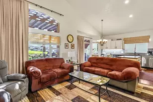 248 E Gold Leaf Circle, Draper, UT 84020 - Photo 5
