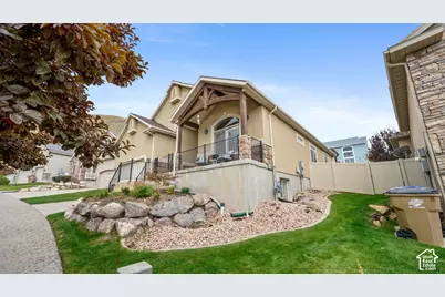 248 E Gold Leaf Cir, Draper, UT 84020 - Photo 3
