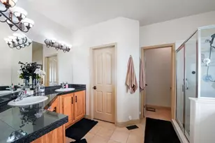 248 E Gold Leaf Circle, Draper, UT 84020 - Photo 15