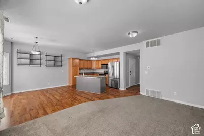 247 E Sunshine Dr, Saratoga Springs, UT 84045 - Photo 7