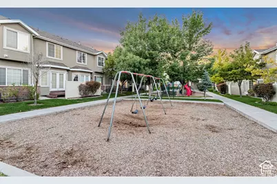 247 E Sunshine Dr, Saratoga Springs, UT 84045 - Photo 37