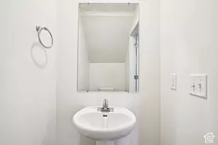 382 W 1040 S, Ogden, UT 84404 - Photo 13