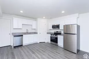 382 W 1040 S, Ogden, UT 84404 - Photo 9
