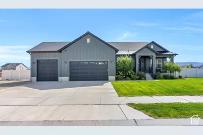 4822 N Canaan Peak Dr, Eagle Mountain, UT 84005 - Photo 1
