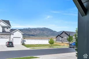 4822 N Canaan Peak Dr, Eagle Mountain, UT 84005 - Photo 47