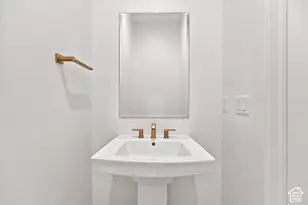 5949 W Eric Ln, West Jordan, UT 84081 - Photo 25