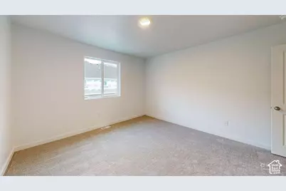 765 N Pheasantbrook Dr, Centerville, UT 84014 - Photo 29