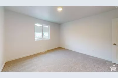 765 N Pheasantbrook Dr, Centerville, UT 84014 - Photo 25