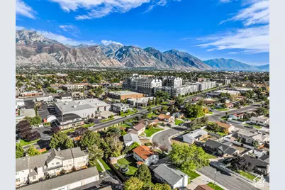 52 W 220 S, Orem, UT 84058 - Photo 7