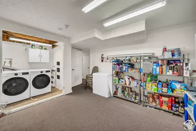 52 W 220 S, Orem, UT 84058 - Photo 23
