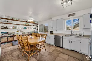 52 W 220 S, Orem, UT 84058 - Photo 15