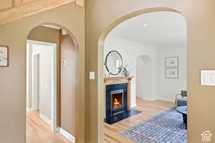 189 N R St E, Salt Lake City, UT 84103 - Photo 17