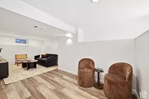 189 N R St E, Salt Lake City, UT 84103 - Photo 37