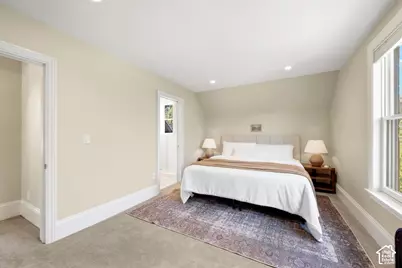 189 N R St E, Salt Lake City, UT 84103 - Photo 25