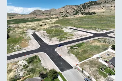 14 N 1200 E #16, Smithfield, UT 84335 - Photo 3