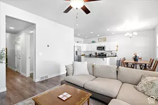 1453 E Primrose Ln, Layton, UT 84040 - Photo 5