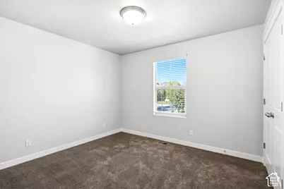 1453 E Primrose Ln, Layton, UT 84040 - Photo 21