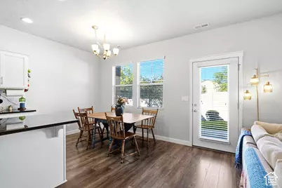 1453 E Primrose Ln, Layton, UT 84040 - Photo 7