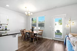 1453 E Primrose Ln, Layton, UT 84040 - Photo 7