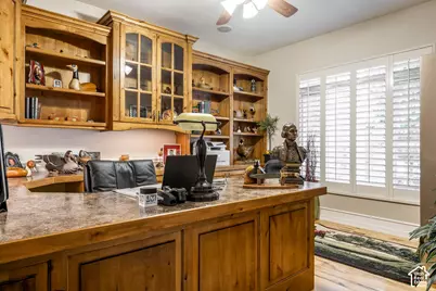 11469 S Tara Woods Ln, South Jordan, UT 84095 - Photo 17