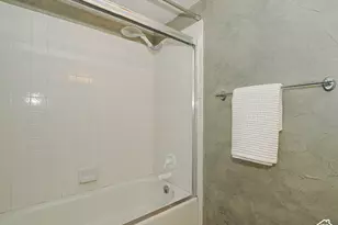7637 S Quail Springs Cir E, Midvale, UT 84047 - Photo 23