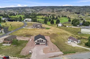 2513 S Country Club Dr, Garden City, UT 84028 - Photo 45