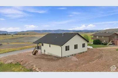 2513 S Country Club Dr #22, Garden City, UT 84028 - Photo 49