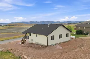 2513 S Country Club Dr, Garden City, UT 84028 - Photo 49