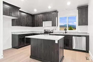 2513 S Country Club Dr, Garden City, UT 84028 - Photo 7