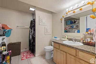 986 W 750 N, Orem, UT 84057 - Photo 21