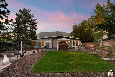 8678 S Mount Majestic Rd, Sandy, UT 84093 - Photo 31