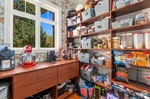 266 Meadow Dr, Springville, UT 84663 - Photo 15