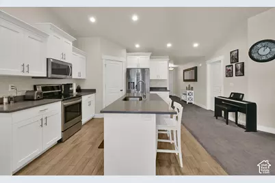 2516 S 2355 W, West Haven, UT 84401 - Photo 7