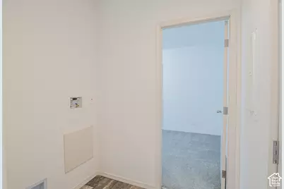 3980 S 1950 W #31, Roy, UT 84067 - Photo 9
