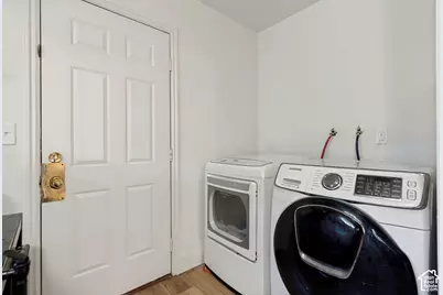 5659 S 1250 E, Murray, UT 84121 - Photo 5
