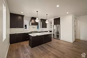 443 W 400 N, Salt Lake City, UT 84103 - Photo 9