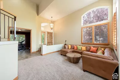 1208 W Saddle Bluff Dr, Murray, UT 84123 - Photo 9