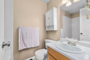 3925 W Dunkeld St S, South Jordan, UT 84095 - Photo 17