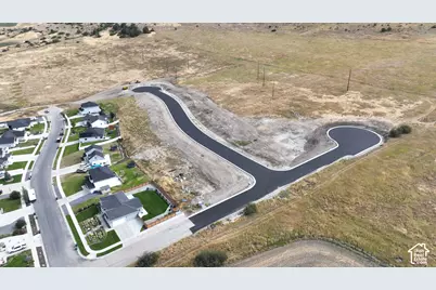 89 S 1300 E #64, Smithfield, UT 84335 - Photo 3